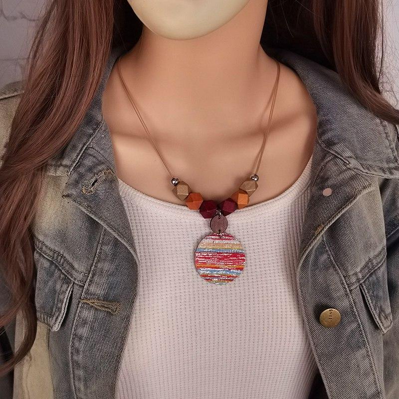 Ethnic Style Colorful Striped Necklace Round Leather Pendant Necklace Women's Fashionable Wooden Bead Necklace Bohemian Jewelry