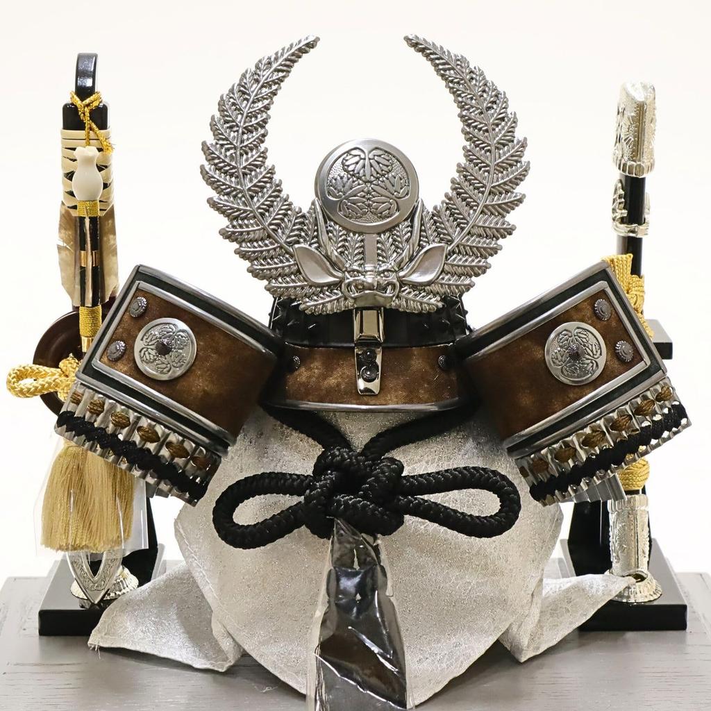 May Festival Doll, Helmet Case Display, Samurai, Mononofu, Tokugawa Black & Silver, Width 28cm x Depth 23cm x Height 32cm, WG0714