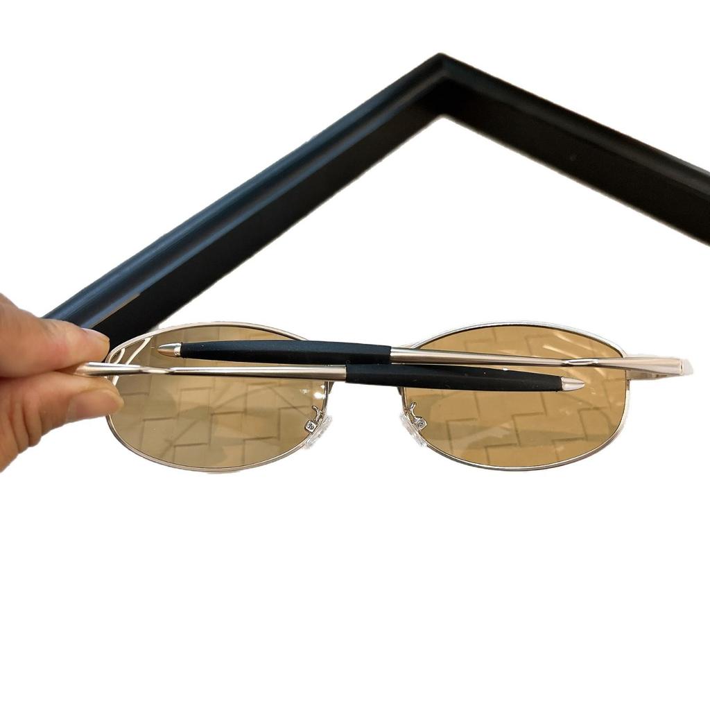 Futuristic Polarized Cycling Sunglasses: Wind & UV Protection