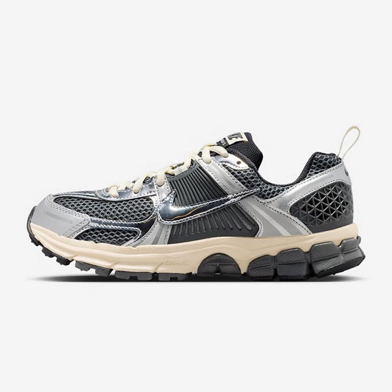 Nike Women's Vomero 5 BG 1 Running Shoes