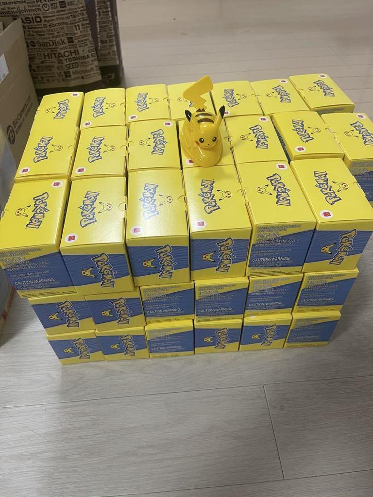 [USED] Many Pokemon Pikachu figures