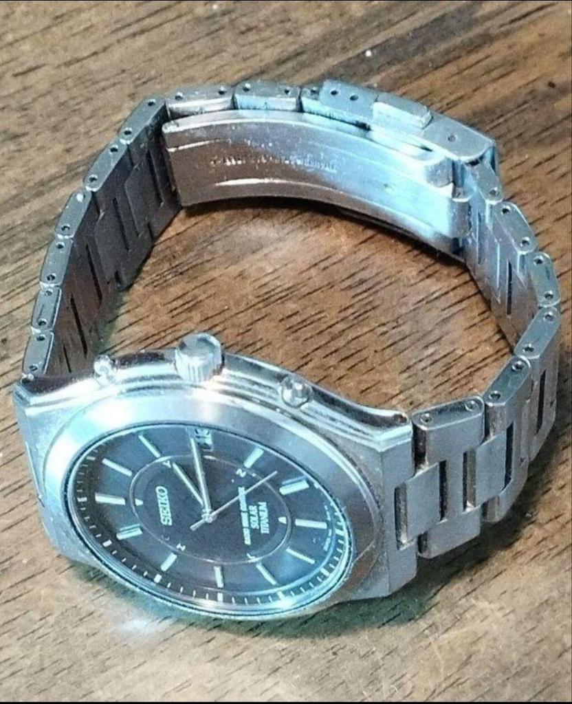 [USED] BB36 Seiko Titanium Radio-Controlled Solar Watch with Date