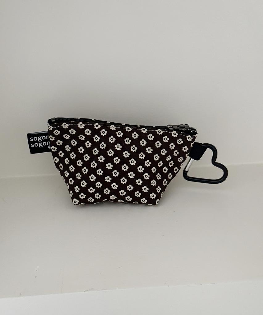 Sogonsogon Retro Flower Keyring Pouch S