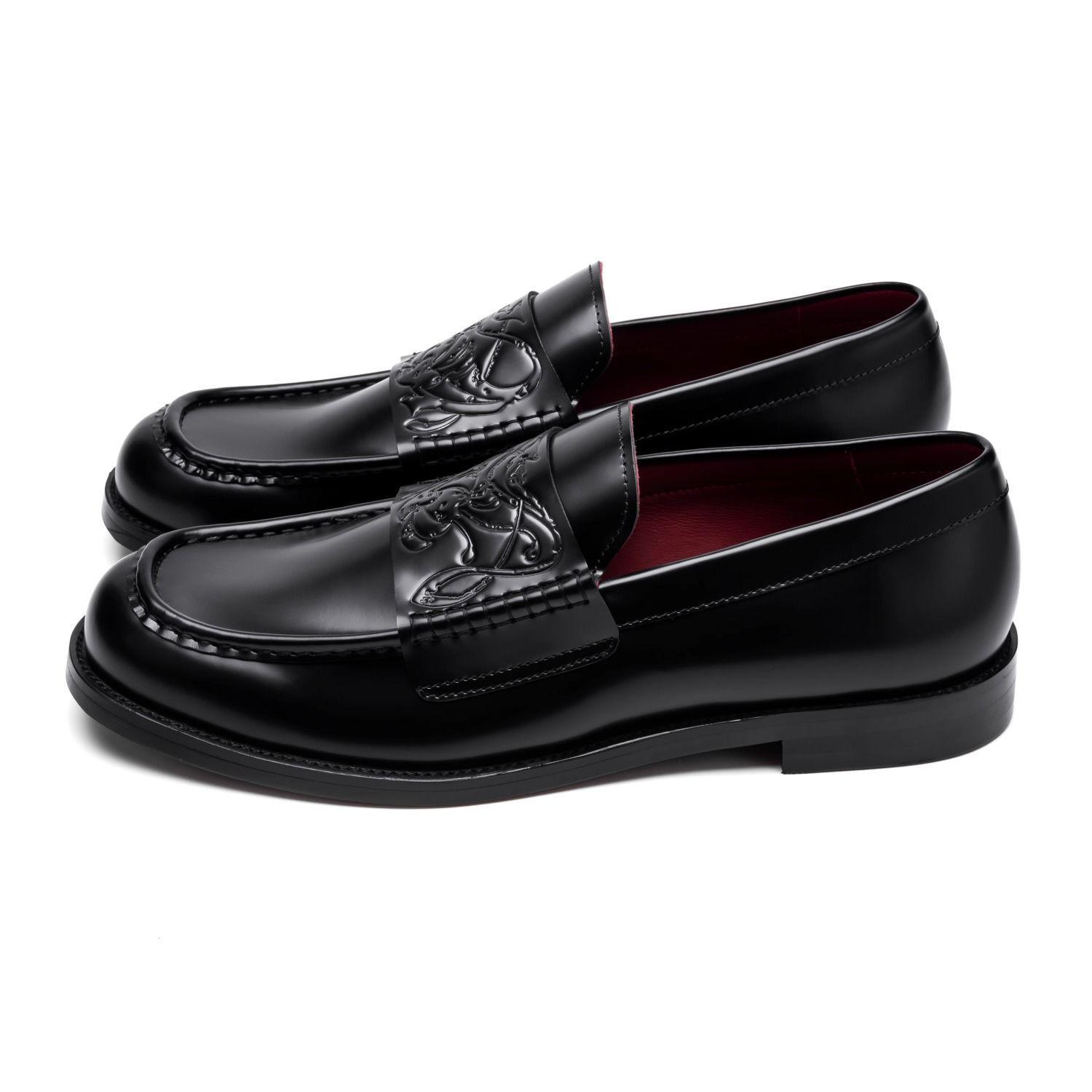 

Trendy Unisex Vampire Embossed Leather Loafers - Casual British Retro Derby Style Shoes 40 (fits athletic shoe size 41)