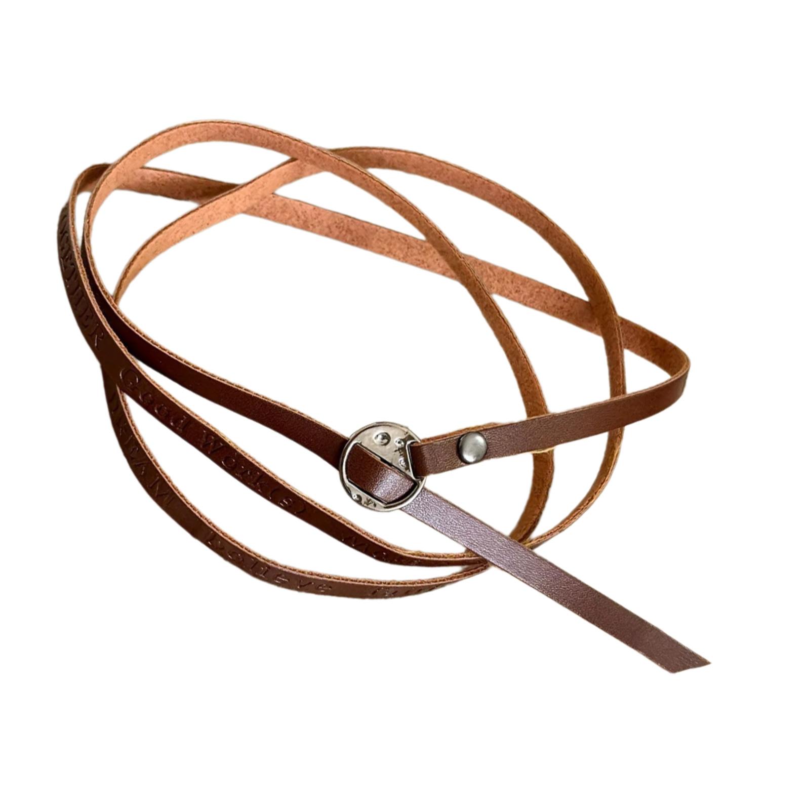 

Unique Letter Necklace Adjustable Chain Necklace Leather Texture Suitable for Versatile Styling and Fashion Statement