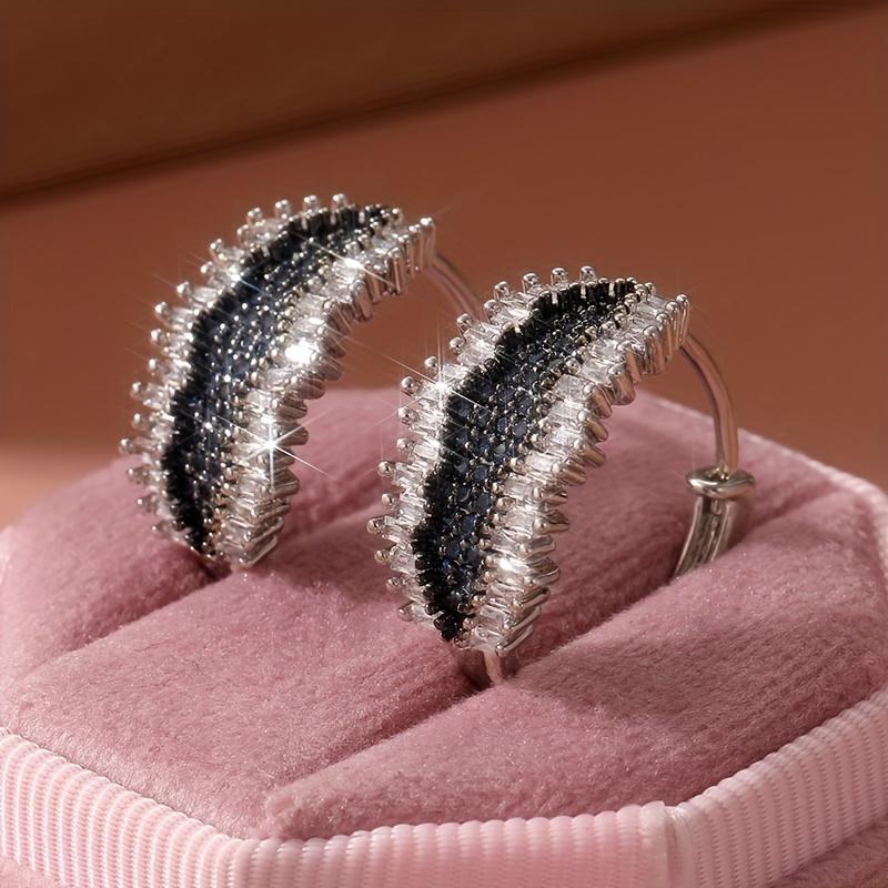 Shining Square Cubic Zirconia Wrapping Blue Zirconia Earrings Women Noble And Elegant Engagement And Wedding Party Hoop Earrings