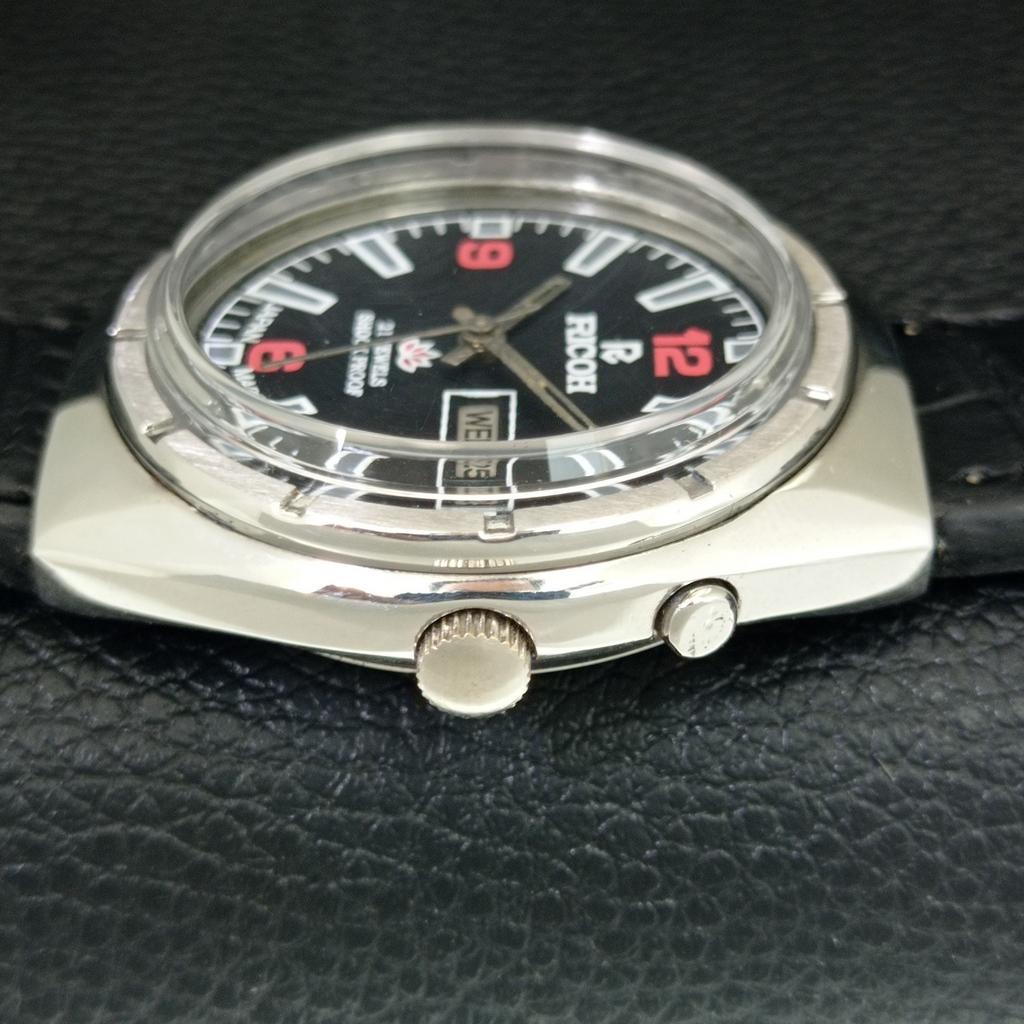 VINTAGE RICOH R31 AUTOMATIC JAPAN MENS BLACK COLOR DIAL WATCH a707905-1
