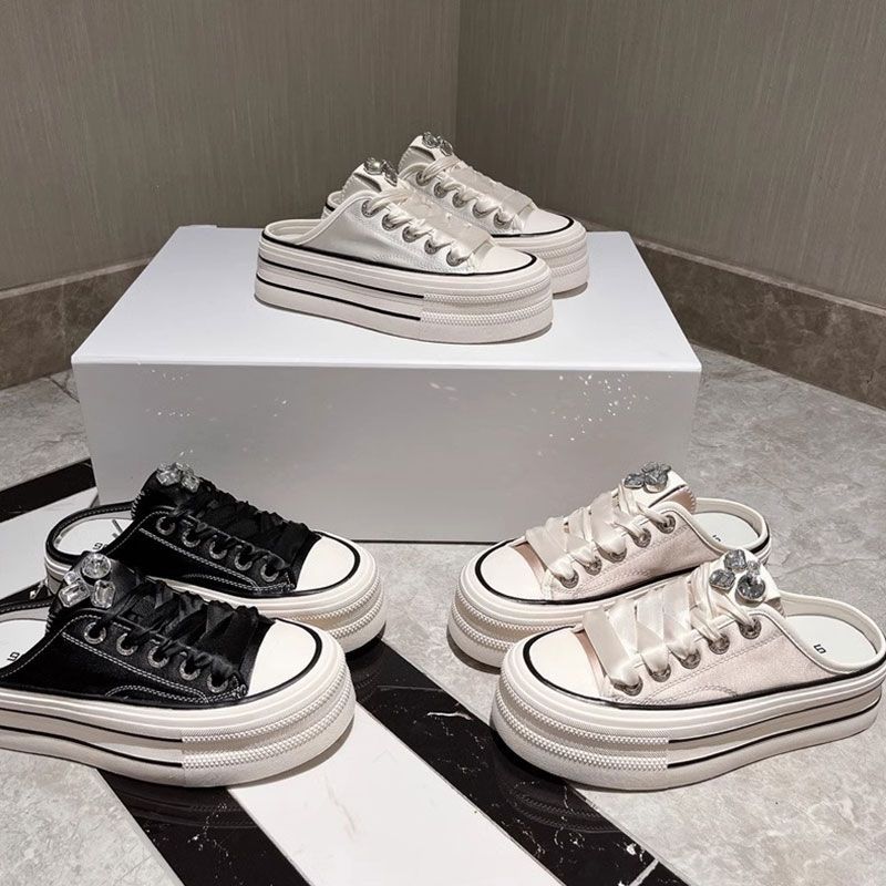 Super fire little white shoes platform heightening niche canvas shoes women's 2025 spring new European popular bag head half slippers