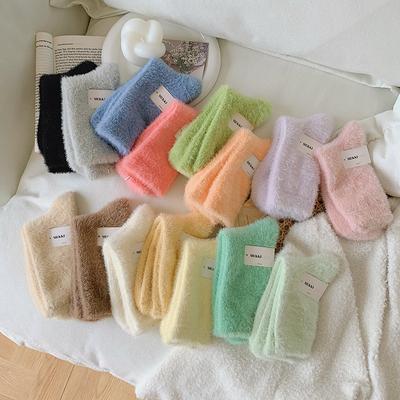 1 paio di calzini da donna kawaii Harajuku cartoon primavera/inverno, simpatici cartoni animati/tinta unita, caldi e divertenti, in peluche, per il pavimento di casa