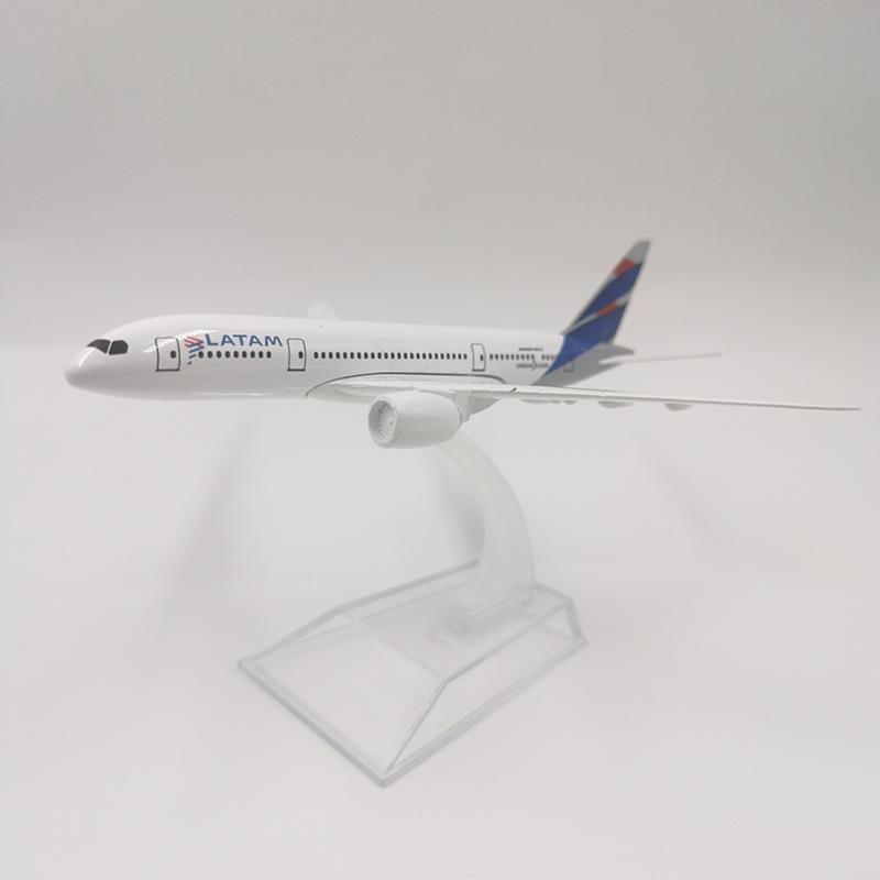 Jason Tutu 16Cm Latam Boeing 787 Aircraft Model Planel Airplane Diecast Metal Planes Collect Gifts