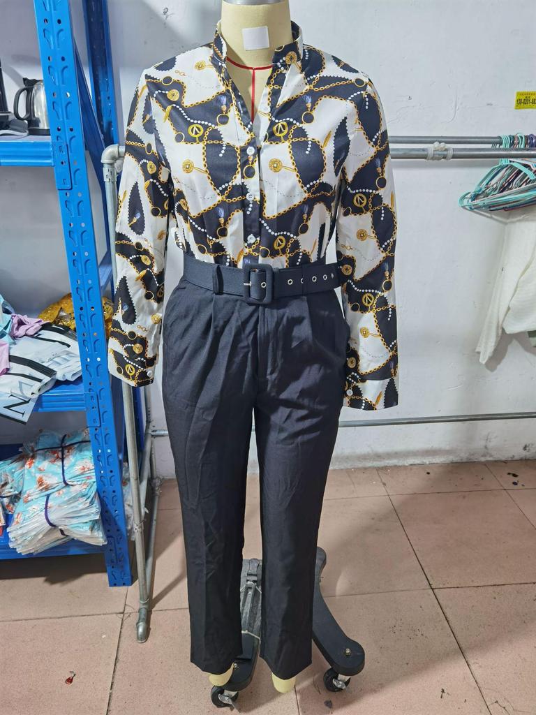 Printed Long-Sleeve Top & Solid Color Pants Suit with Belt