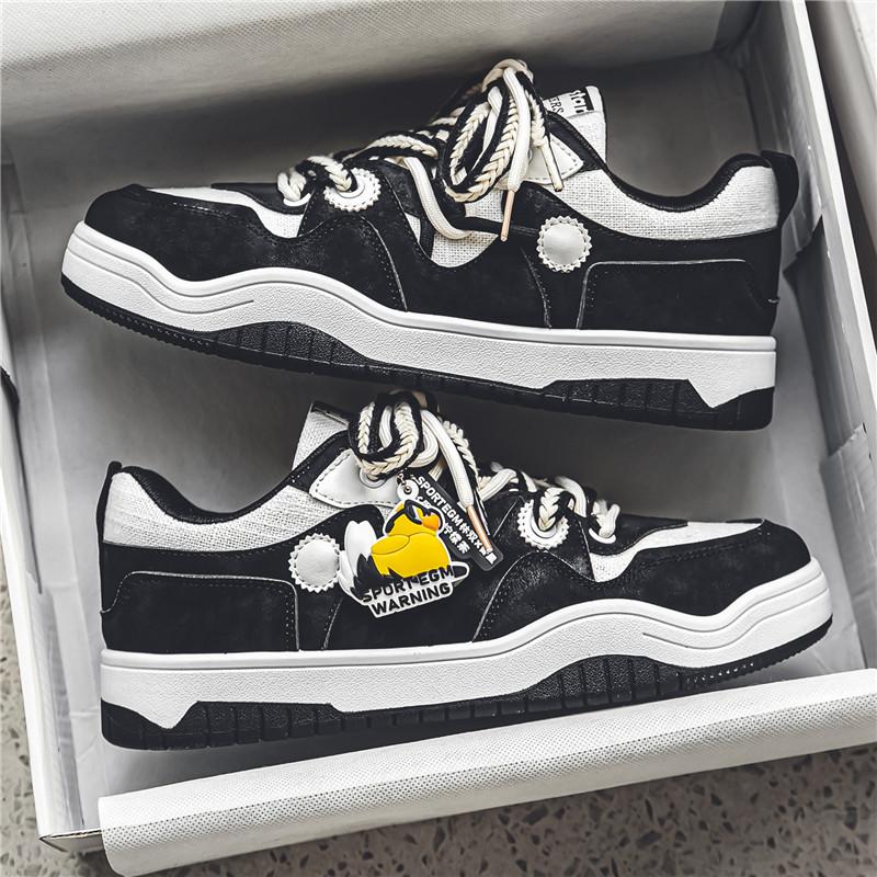 

Fashion Skateboarding Shoes Men Outdoor Sports Casual Shoes Designer Streetwear Sneakers Men Classic Comfy Autumn Walking Shoes 39