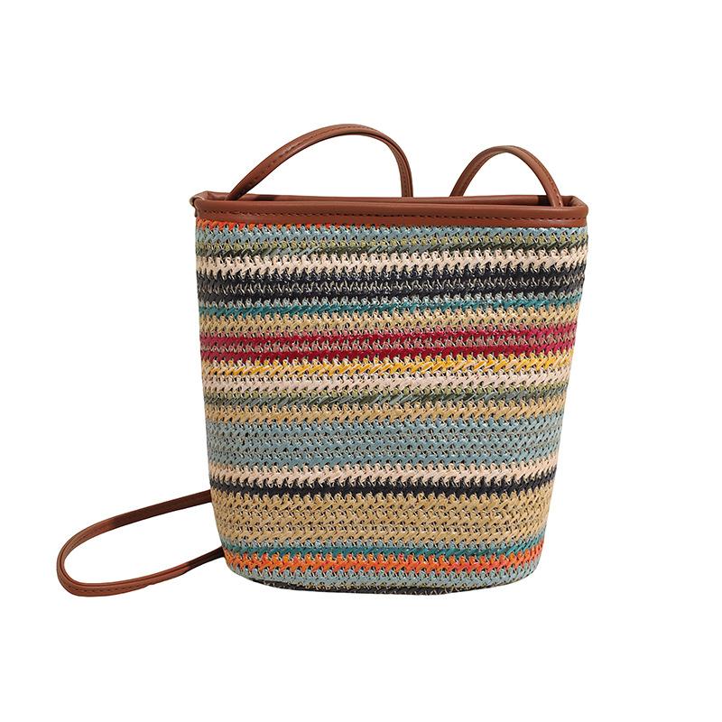 Colorful beach colorful straw small bag women's 2025 summer new shoulder armpit bag fashionable woven bucket bag