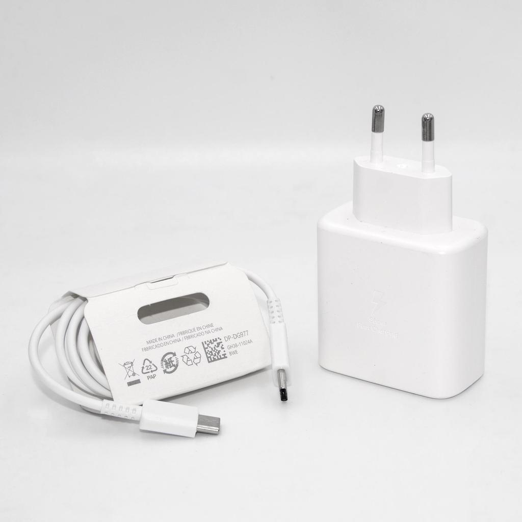 Samsung Galaxy S21/S22 Ultra Charger: PD45W Super Fast Charging for EU/US/UK.