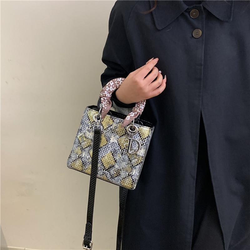 New Fashion Snake Silk Scarf Bag Portable Shoulder Women's Bag