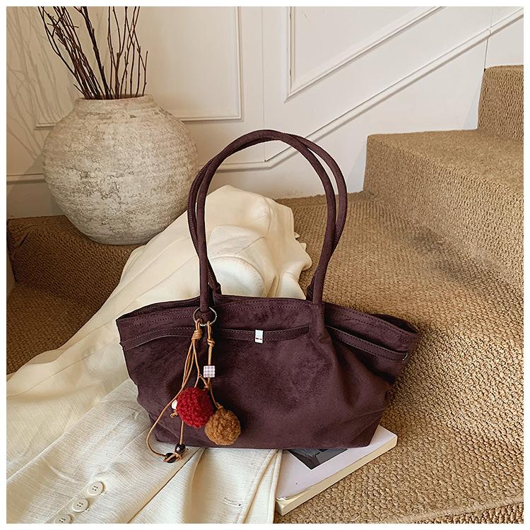 New Suede Pleated Retro Wing Bag 2025 Shoulder Bag Underarm Bag Large Capacity Retro Matte Tote Bag