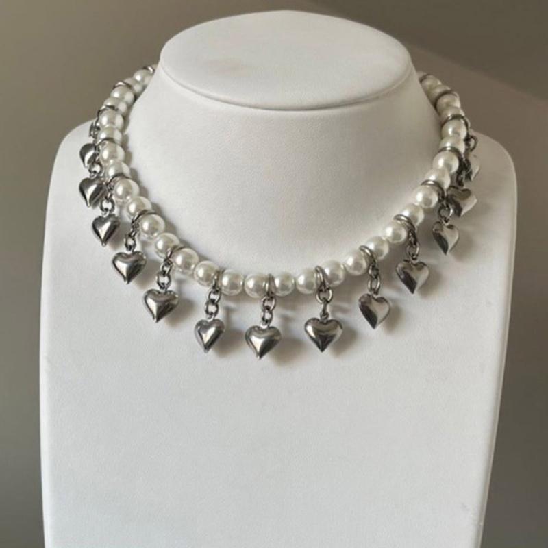 Fashionable Heart Pearls Necklace Handmade Adjustable Neckchain Stylish Clavicle Chain for Women Girls Elegant Choker
