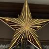 Christmas Tree Topper Christmas Decorations Star Topper with LED Light Battery Operated Holiday Decor for Shop Festival Wedding