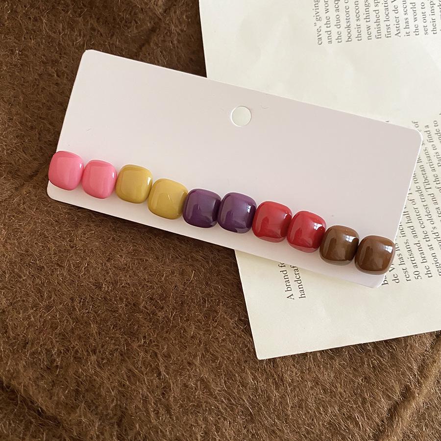 Dopamine Resin Geometric Square Stud Earrings: Chic Vacation Style for Women