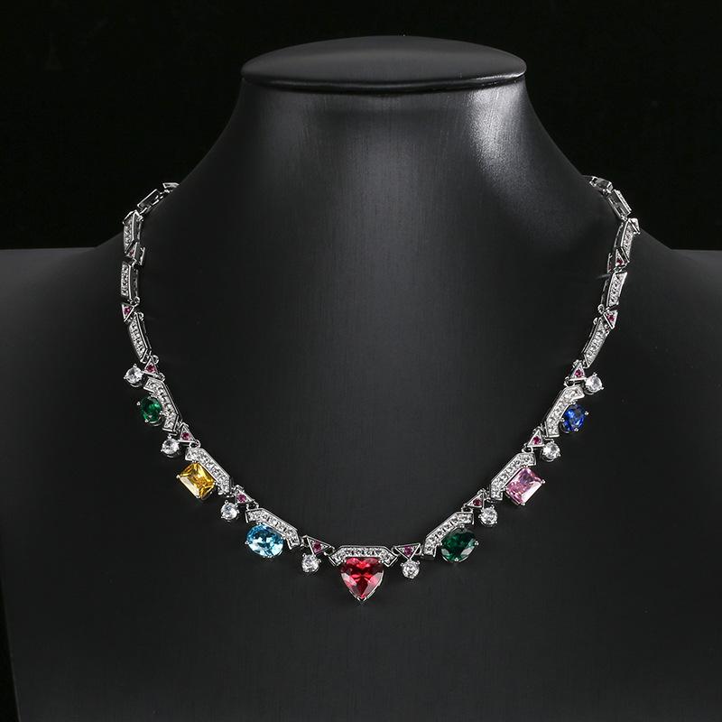 New Jewelry Necklace Light Luxury Inlaid With Geometric Colored Zircon Collarbone Chain Dopamine High-end Niche Women
