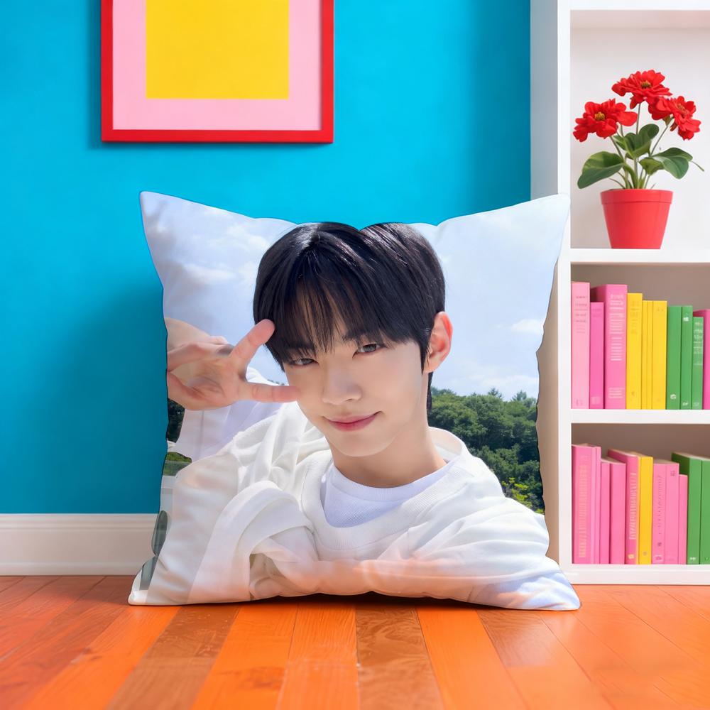 Kim Ddohoon Singer Pillow Case Pillow Case Plush Fabric Soft Double Sided Print Home Sofa High Quality Cushion
