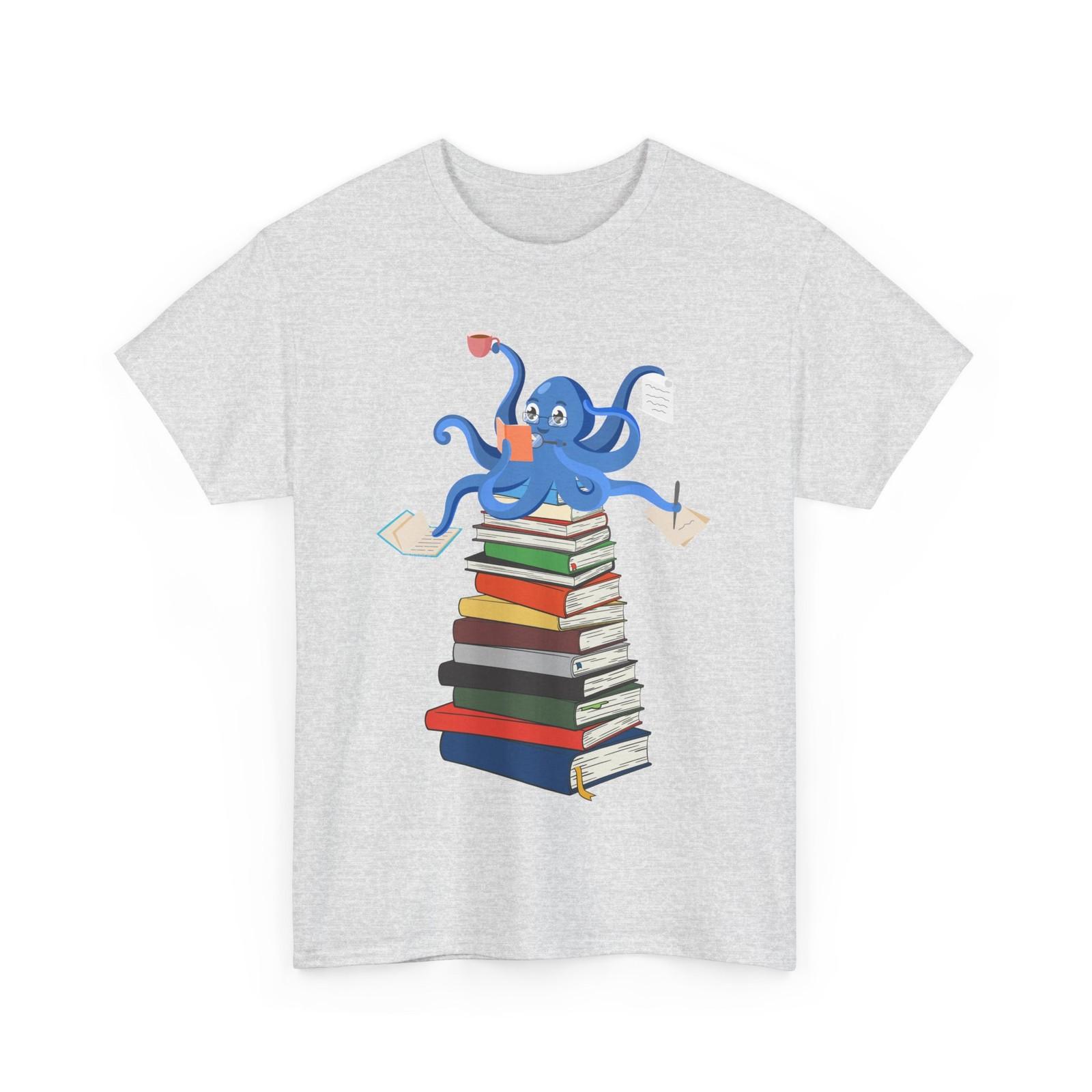 Books Octopus T-Shirt, Reading Books Lovers Bookish Men Funny Shirt M