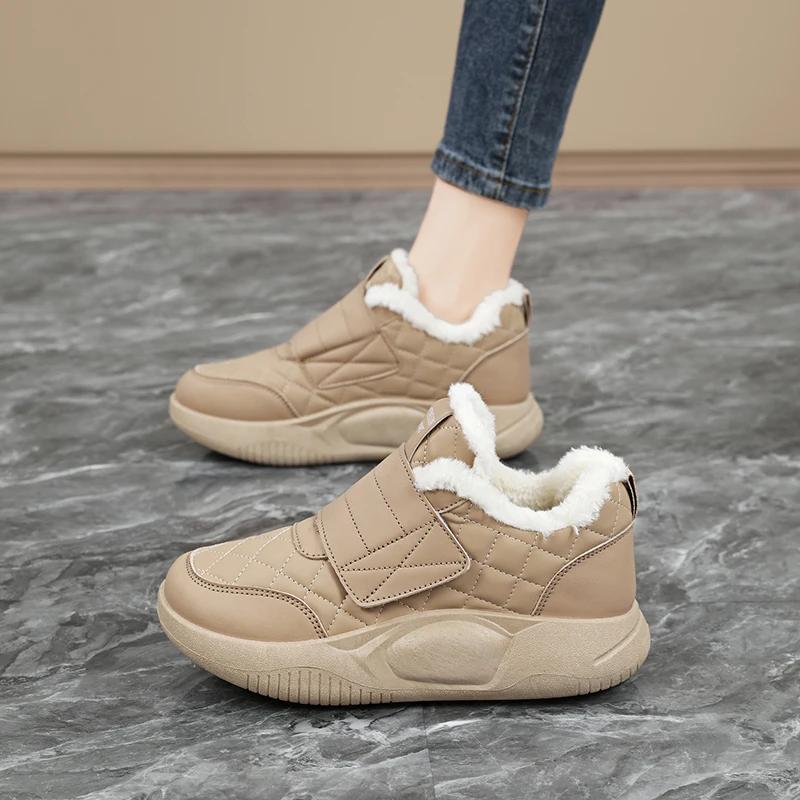 Women Cotton Shoes Plush Warm Winter Boots Comfort Soft Casual Cotton Shoes Outdoor Non Slip Platform Boots Botas Invierno Mujer