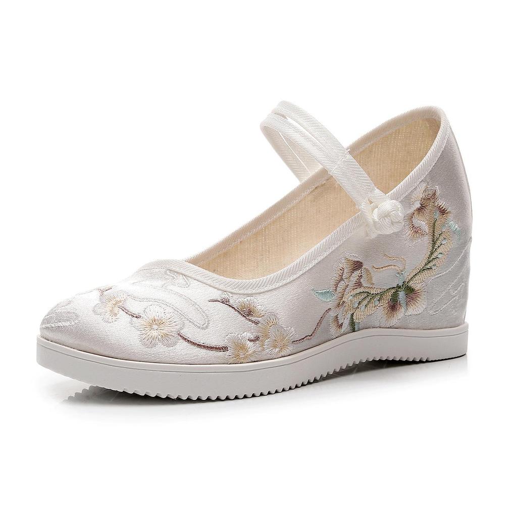[Jade Butterfly] 2024 Embroidered Women's Round Toe Hanfu High Heels - Old Beijing Style with Inner Heightening and Thick Sole.