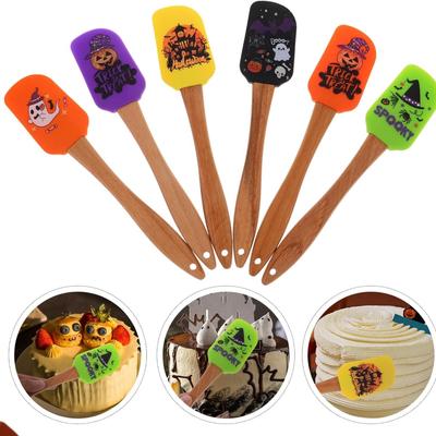 Halloween Silicone Baking Spatula Non-Stick Cream Scraper with Wooden Handle Heat Resistant Kitchen Tool for Cooking and Mixing