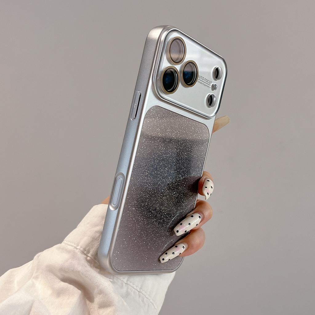 The new varnish glitter powder gradually changes and smudges in seconds. It is suitable for 17pro max mobile phone case iphone16pro all-inclusive 15.