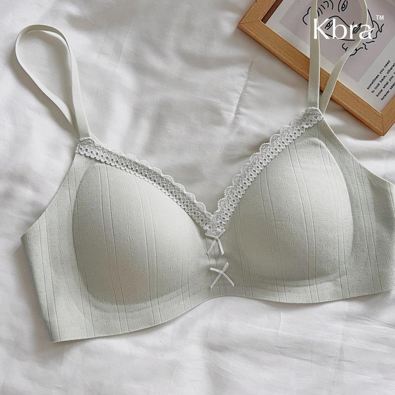 The same floral lace edge V-neck underwear, women's small breasts gathered and supported, sub-breasts breathable bra cover thin