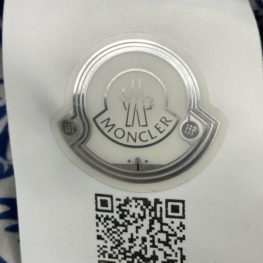 MONCLER Blue 2021 EBIZO all-over print zip hoodie Jacket 2 White x blueUsed