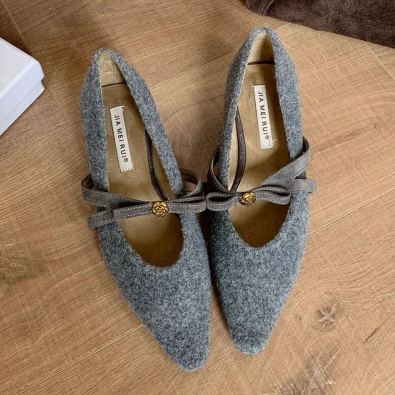 

Туфли Мэри Джейн во французском стиле 2025 Новые Флок Теплые Квадратный Носок Слипоны Розы Вечерние Туфли Стиль Маленькой Парфюмерии Импортные Wo... 40 темно серый