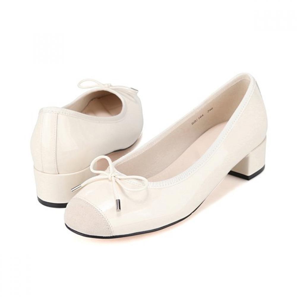 BARBARA Couro Macio Camurça Envernizada Feminino S Pumps S 3,5cm Bbj104iv