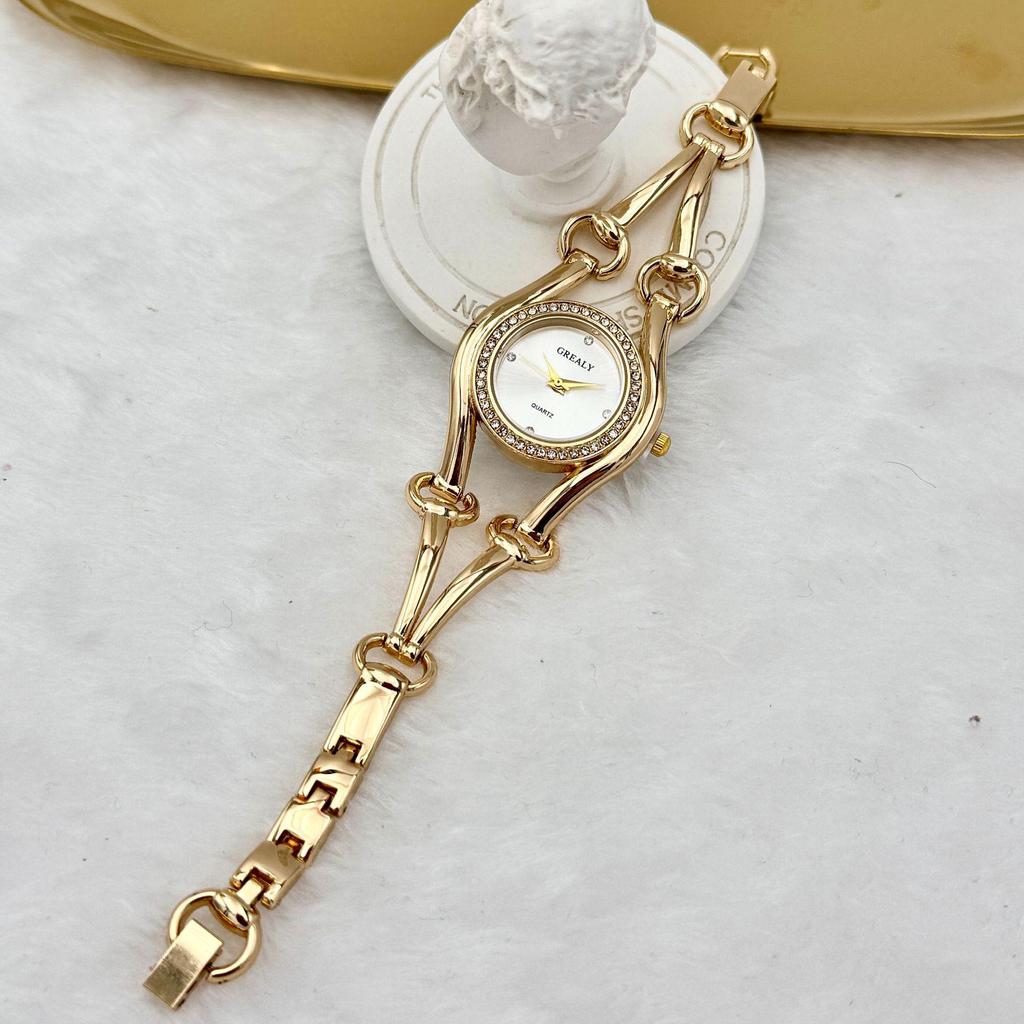 Women's Hot Style Fashion Quartz Watch - New Model & Customizable