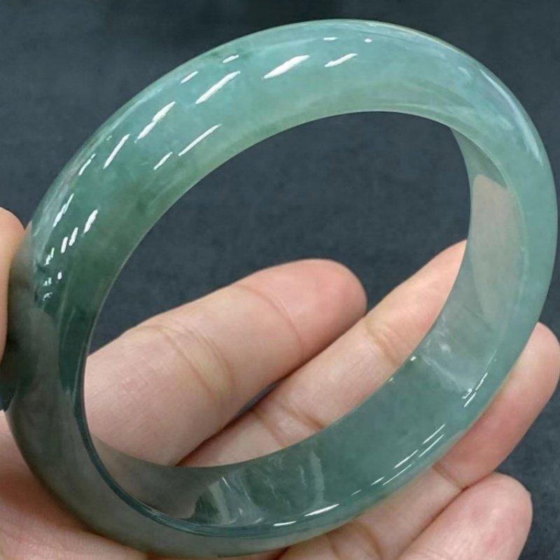 Ледяной восковой нефритовый браслет цвета масляно-зеленого - Женский молодежный стиль Нефритовый камень Мьянмы Bangle Popular Style 58-59