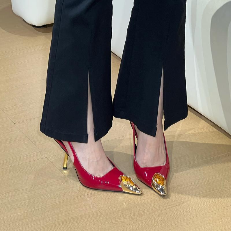 Catwalk Sexy Red Gem Metal Iron Head High Heels Gold Heel Sandals Socialite Banquet Design Single Shoes