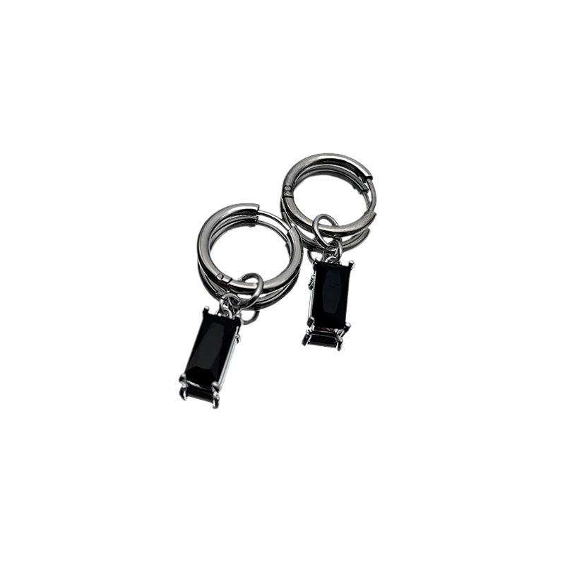 Retro High-End Non-Pierced Men's Earrings: Niche Design and Cold Style