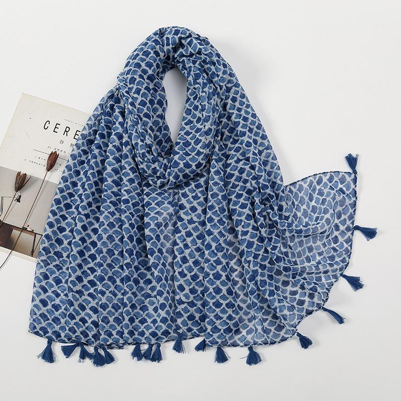 Spring and Autumn New Bali Yarn Tassel Retro Printed Geometric Scarf Versatile Fashion Travel Sunscreen Shawl Silk Scarf Women
