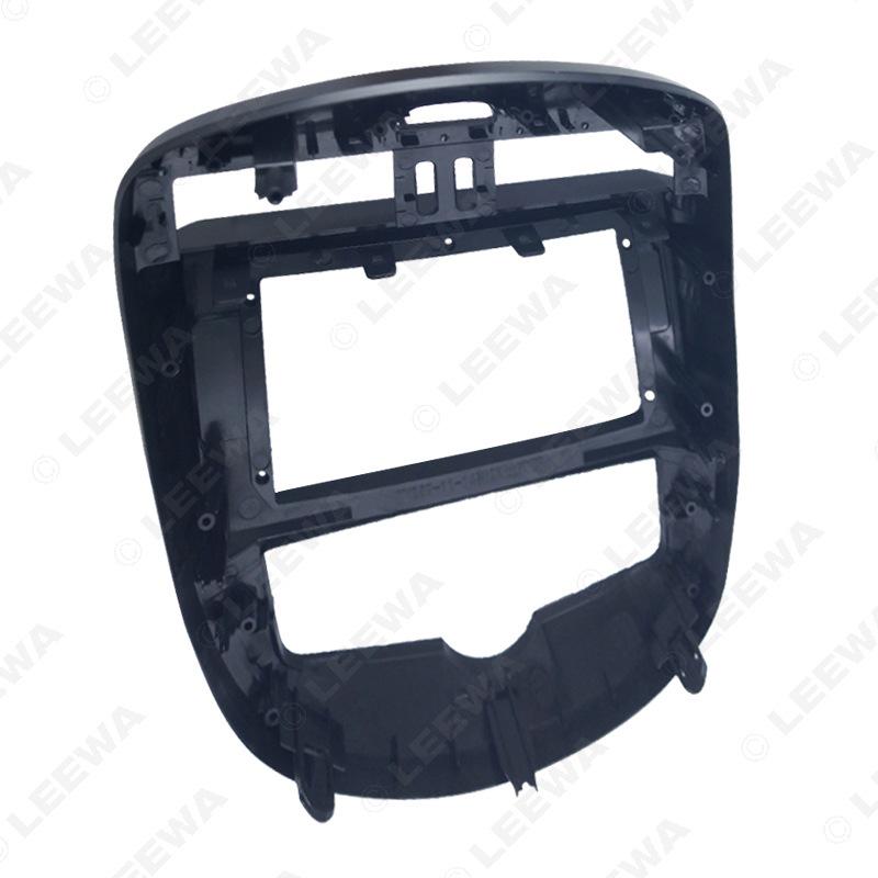 Nissan Tiida (11-15) Android Navigation Face Frame for 9-10.1 inch Screens.