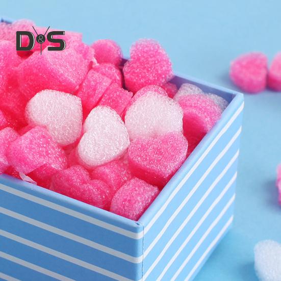 Lot de 100 perles en mousse portables, très extensibles, en forme de cœur, pour remplir une boîte à fleurs de la Saint-Valentin