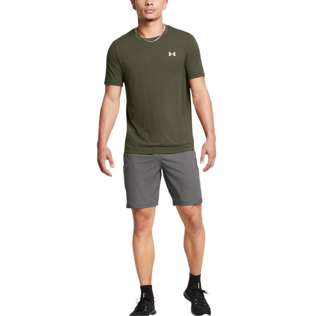 Under Armour Vanish Solid Color Comfortable Breathable Casual Shorts Men Shorts Black 1370382-025