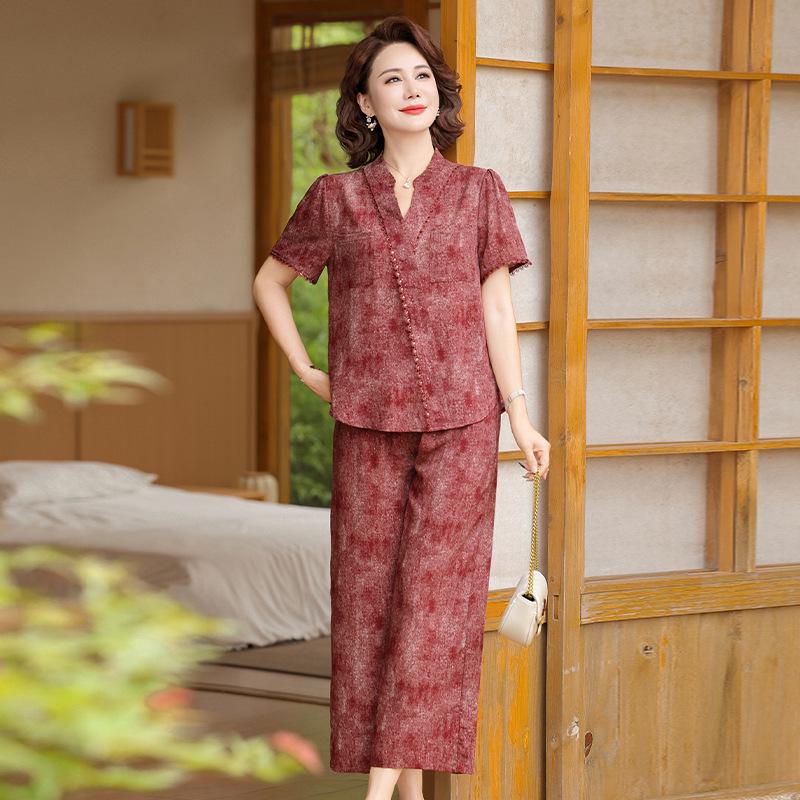 

2026 Chic Summer Two-Piece Set for Middle-Aged and Elderly Women - Loose, Short-Sleeved Fashion. 2XL [Recommended 95-115 Jin]
