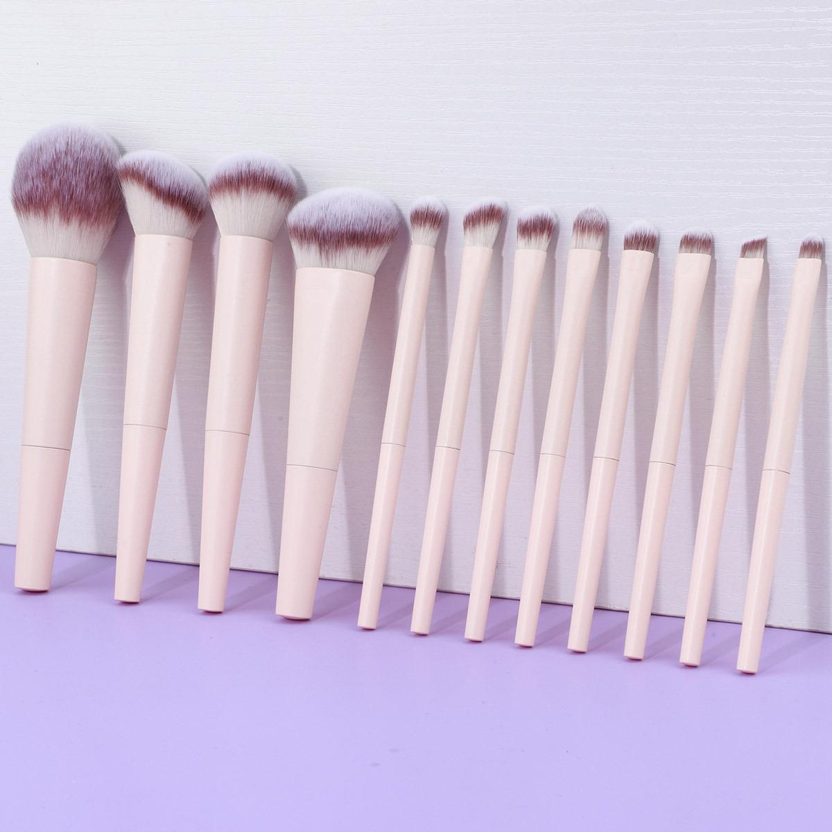 12 makeup brushes with bag set Three-color hair makeup brush Eye brush Foundation brush Contour loose powder brush Beauty tool now