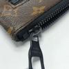 [Pre-Owned] A4 Pouch Monogram Leather Handbag - Very Good #3EFPHN