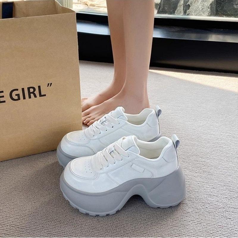 Height-increasing Muffin Shoes Platform Sneakers Women's New Small Sneakers with Wide-leg Pants Spring Models
