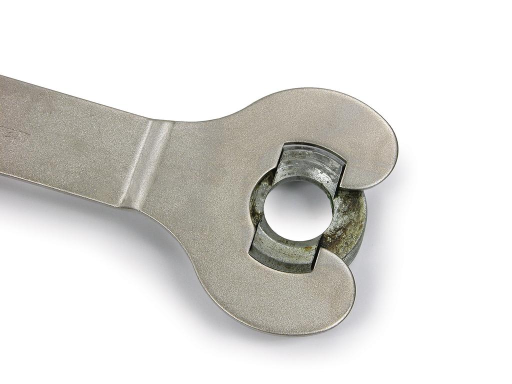 Park Tool HCW-11 Bottom Bracket Wrench, Slotted/16 mm