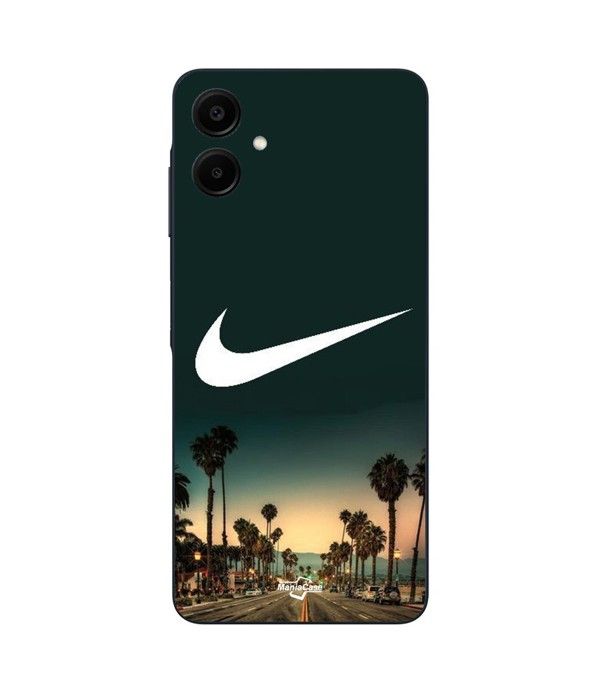 Coque pour Samsung Galaxy A06 nike logo arrière-plan Palmiers de Californie la nuit Maniacase