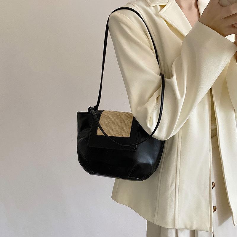 IELGY New Korean high quality solid color versatile shoulder bag