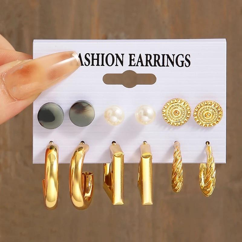 17KM Vintage Gold Color Hoop Earrings Set Pearl Metal Dangle Earrings for Women Crystal Twist Earrings Trendy Fashion Jewelry